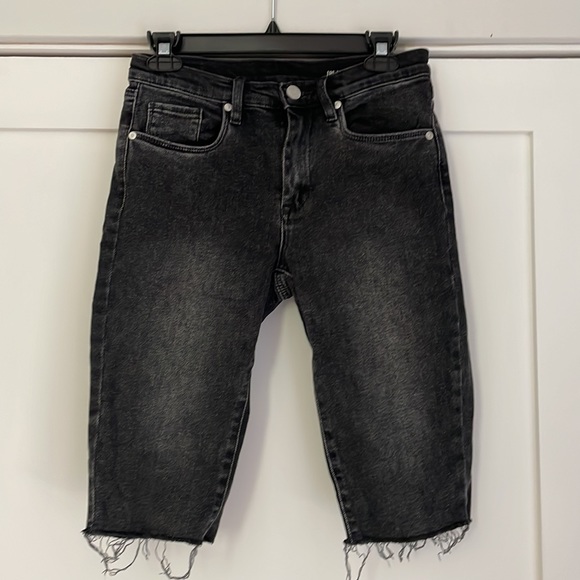 BLANKNYC stretch denim Bermuda shorts - Picture 2 of 11